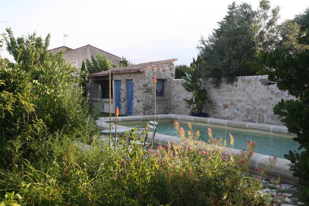 Aux Pots Bleus Bed & Breakfast Nissan-lez-Enserune Exterior photo